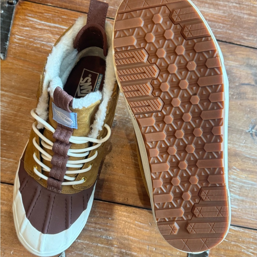 Vans HydroGuard Brown and White Sneakers - Picture 8 of 10